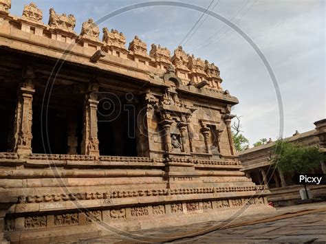 Image of Airavatesvara Temple (UNSECO)-IV350784-Picxy