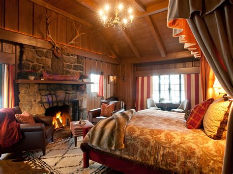 10 Hotels With Fireplaces to Help You Escape the Cold This Winter - Photos - Condé Nast Traveler