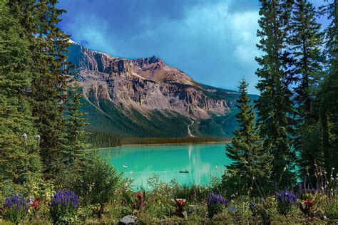 For landscape, Emerald Lake, mountains, emerald lake ontario canada HD ...