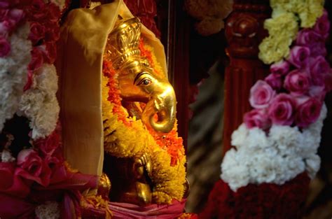 Ganesh Chaturthi - Siddhivinayak Temple