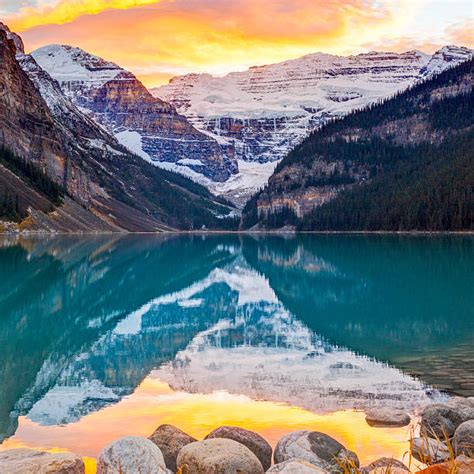 1,000+ Lake Louise Sunset Stock Photos, Pictures & Royalty-Free Images ...