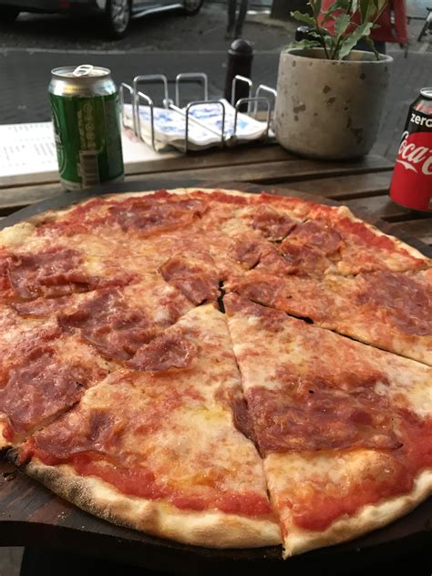 Italian style spicy salami : r/Pizza