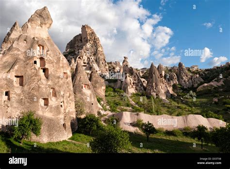 Rock formation, Fairy chimneys, Uchisar, Göreme National Park ...