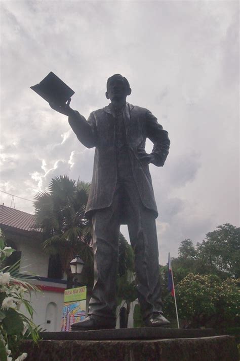 A Path to Martyrdom: Rizal in Fort Santiago | The Urban Roamer