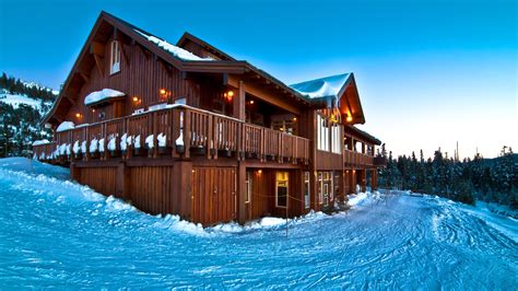 The Best Hotels Closest to Mount Washington Alpine Resort in British Columbia - Free ...