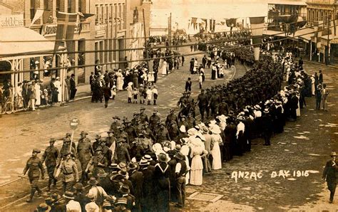 First Anzac Day | National Museum of Australia