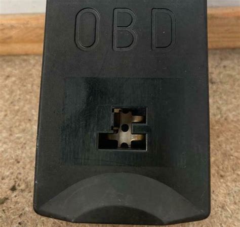 fullfatrr.com - View topic - OBD Port Cover