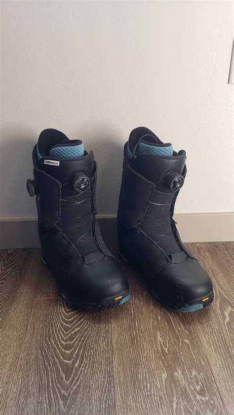 Buy my boots! | Snowboarding Forum - Snowboard Enthusiast Forums