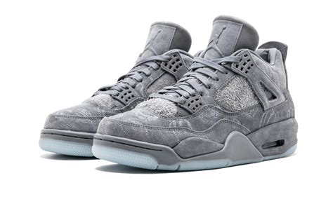 The Daily Jordan: KAWS x Air Jordan 4 - Air Jordans, Release Dates & More | JordansDaily.com