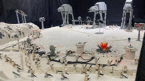 200,000-Piece Battle of Hoth is the LEGO Star Wars UCS of Our Dreams ...