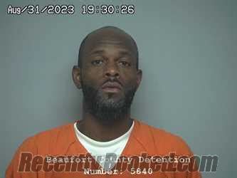 Recent Booking / Mugshot for DARREN JERMAINE JOHNSON in Beaufort County, South Carolina