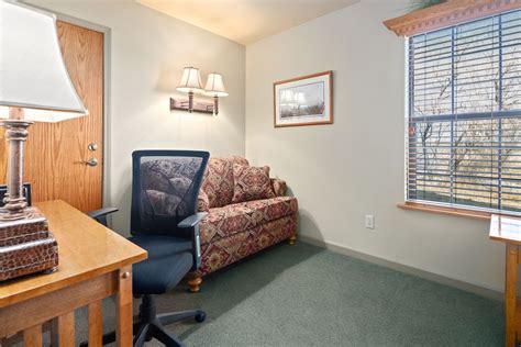 Guest House | Homestead Inn & Suites | Hardin, MT Hotels