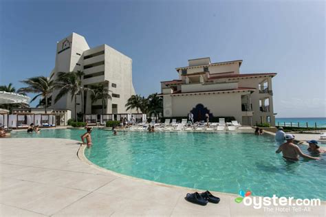 Grand Park Royal Luxury Resort Cancun Review: What To REALLY Expect If ...