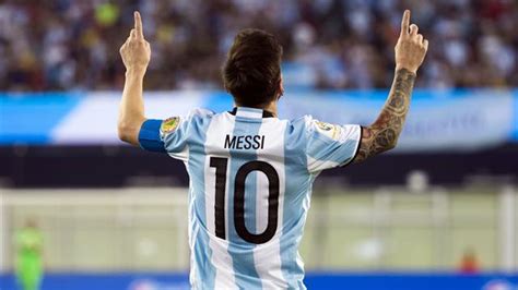 Leo Messi matches all-time Argentina goals record in Copa win - Copa ...