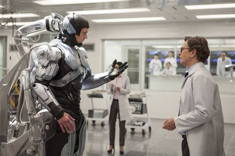 'Robocop': Remake with Joel Kinnaman is a little, well, robotic (review) - cleveland.com