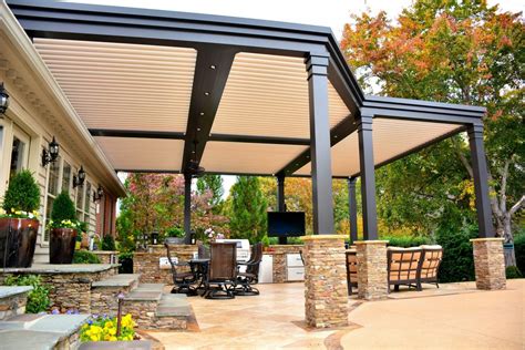 Retractable Louvered Pergola | Adjustable Pergola | Marygrove