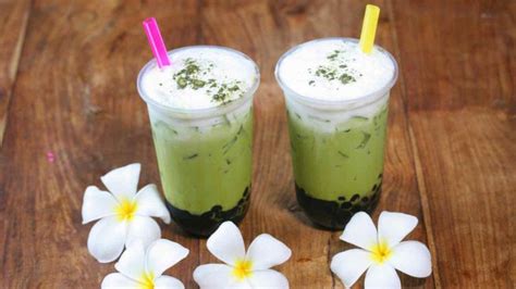 How To Make Iced Green Tea Latte - Best Thai Green Tea Latte