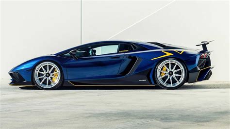 Does This Blue Lamborghini Aventador SV Look Better With 22-Inch ...