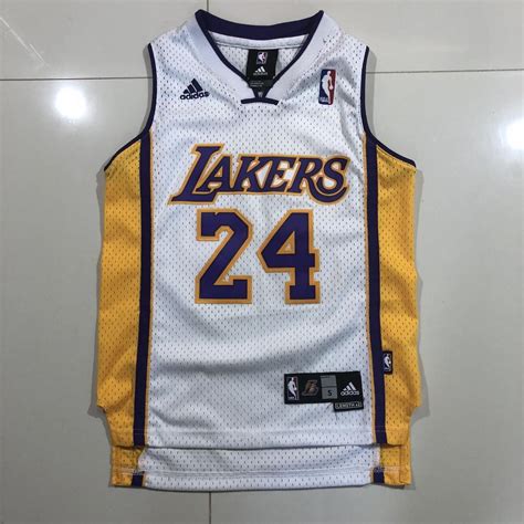 Kobe Bryant Los Angeles Lakers #24 Swingman Jersey NBA Adidas Size ...