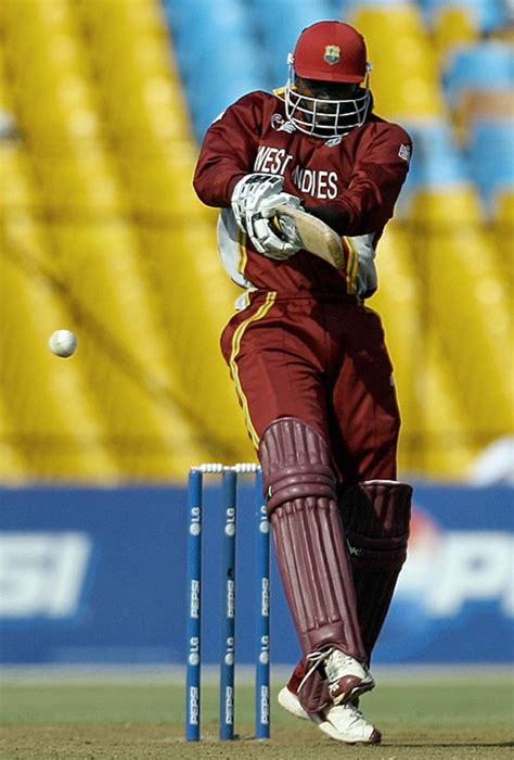 Chris Gayle pulls powerfully | ESPNcricinfo.com