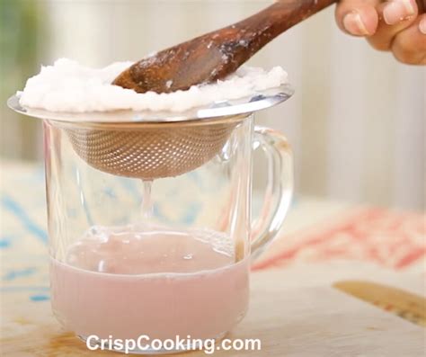 How to Make Onion Juice - 4 Easy Ways (2025) - Crisp Cooking