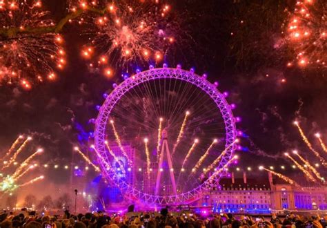 London New Year Fireworks 2024 - Leela Olivie