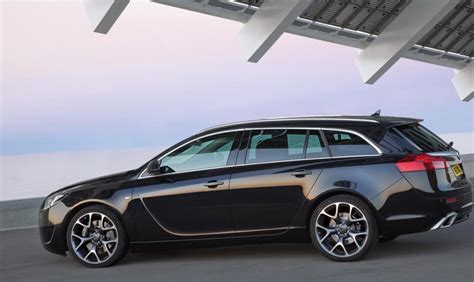 Opel Insignia OPC Sports Tourer Photos and Specs. Photo: Insignia OPC Sports Tourer Opel tuning ...