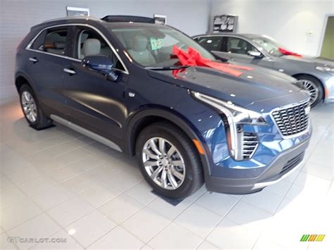 2020 Twilight Blue Metallic Cadillac XT4 Premium Luxury AWD #136671284 ...