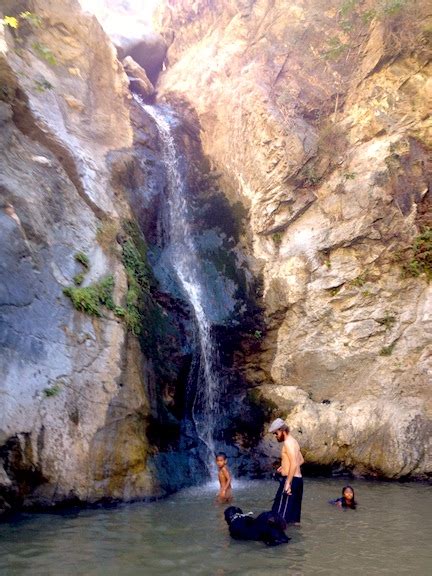 Jigsaw Magazine: L.A. HAVENS - Eaton Canyon Waterfall