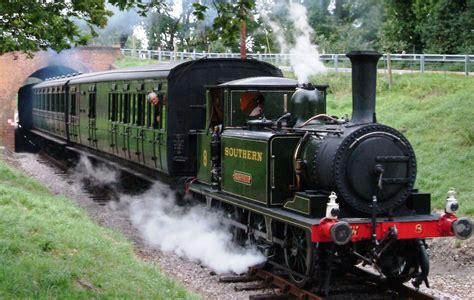 IOW Steam Railway | Steam train photo, Train, Train pictures