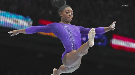 Simone Biles named AP Female Athlete of the Year | khou.com