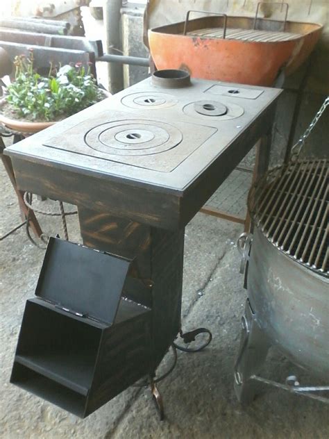 Ufuk koç imalatı kuzune mangal Rocket Stove Design, Diy Rocket Stove, Rocket Stoves, Stove ...