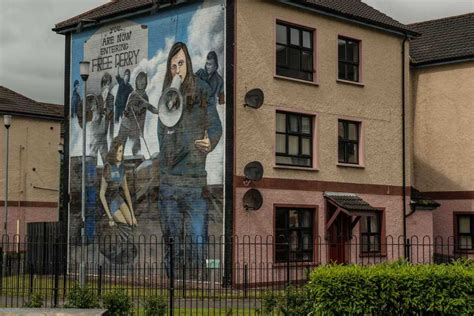 The Bogside Artists, Derry, Northern Ireland - Travel Past 50