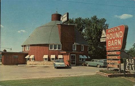 Rock's Round Barn Spring Green, WI Postcard