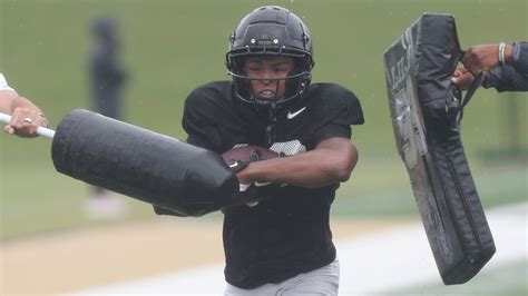 Purdue football practices ahead of season