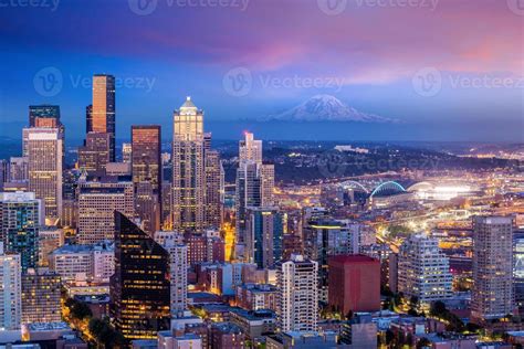 Seattle skyline panorama at sunset 853189 Stock Photo at Vecteezy