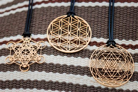 Large Sacred Geometry Pendant | Sacred geometry jewelry, Sacred ...