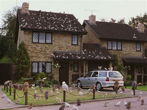 'Harry Potter' Dursley house for sale - Business Insider