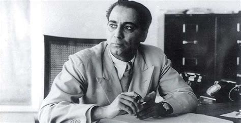 Homi Bhabha Biography - Childhood, Life Achievements & Timeline