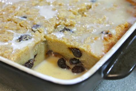 Rosie’s Old Fashioned Bread Pudding | I Heart Recipes