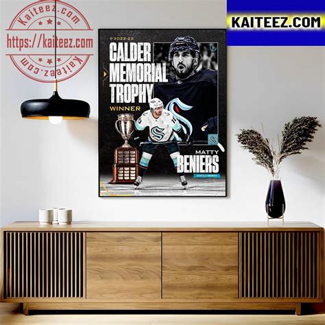 Matty Beniers Is The 2023 Calder Memorial Trophy Winner Art Decor Poster Canvas - Kaiteez