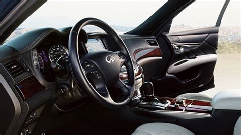 INFINITI Q70 Luxury Sedan | INFINITI USA