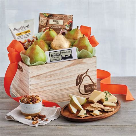 Harry & David Classic Signature Gift Basket | Gift Baskets | Food ...