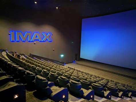 Malaysia GSC's first IMAX hall. Modest screen. Average 70ft. GT LASER dual projection and 12ch ...