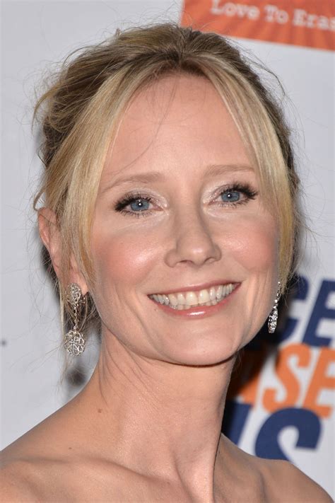 Anne Heche – 2015 Race To Erase MS Event in Century City • CelebMafia