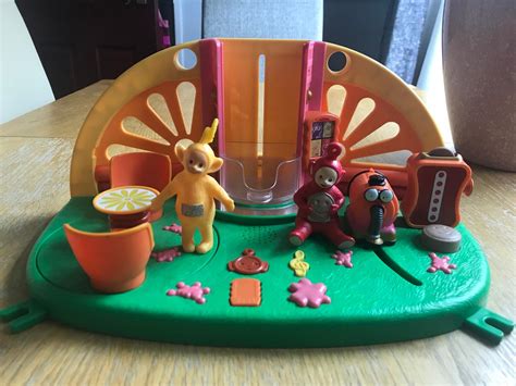 Teletubbies superdome Playset in WF10 Wakefield for £12.00 for sale ...