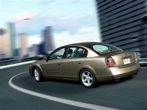 Nissan Altima technical specifications and fuel economy