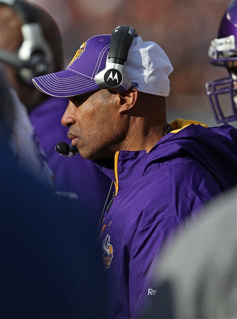 Minnesota Vikings: Leslie Frazier's Interim Position Is His First HC ...