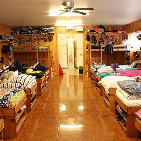 How to Decorate your Summer Camp Cabin | USA Summer Camp