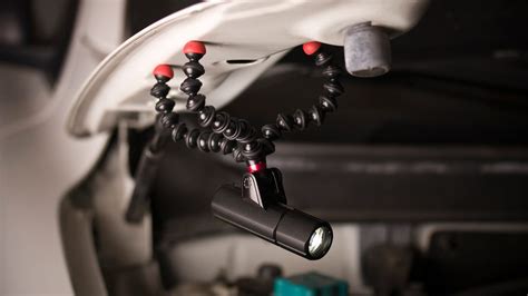 9 low-tech car tech accessories - CNET